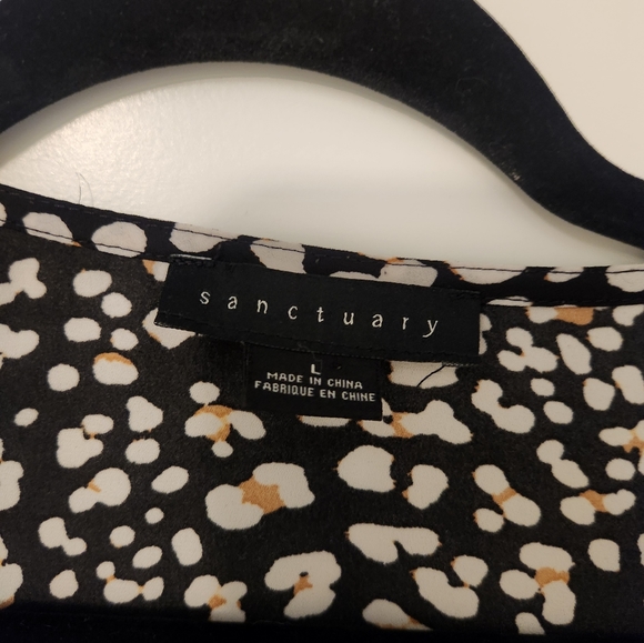 Faux wrap top - Picture 4 of 7